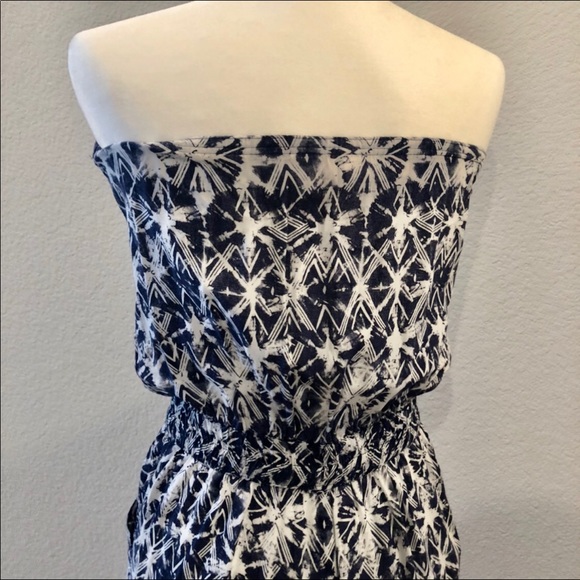 Mudd strapless printed blue and white casual jumpsuit small - Picture 12 of 13